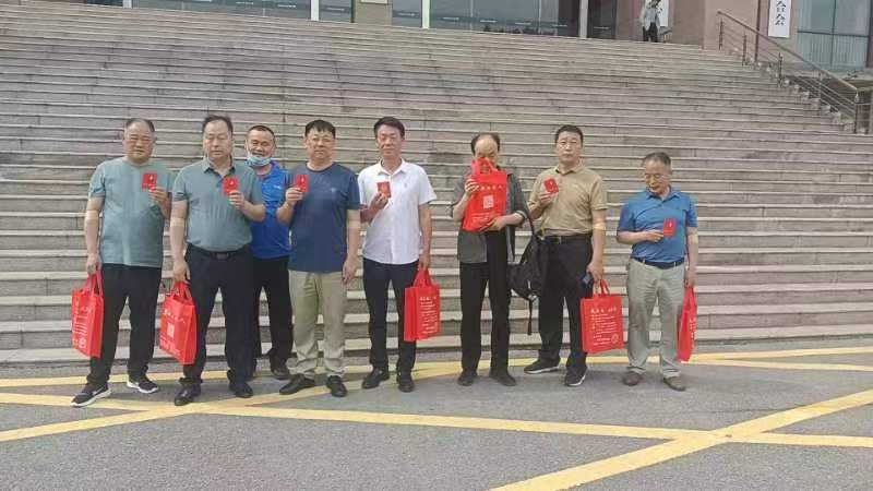 “熱血傳遞愛，奉獻(xiàn)踐初心”—裕農(nóng)公司組織參與無償獻(xiàn)血活動(dòng)